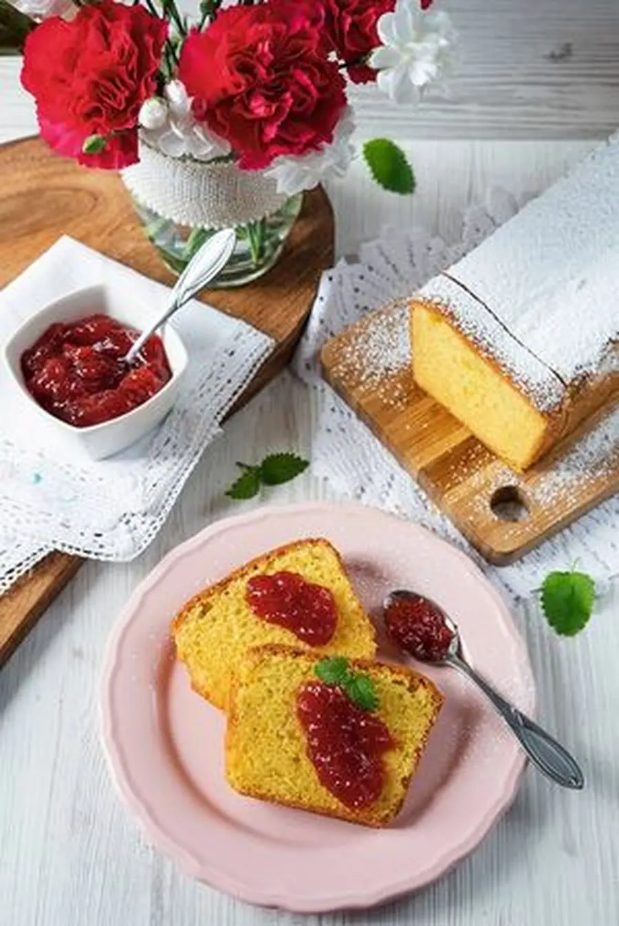 Przepis na Babka poznańska z dżemem. Czyli Jak ugotować i jak przygotować Babka poznańska z dżemem.