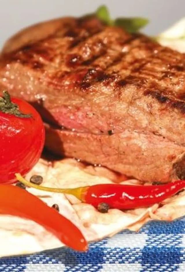 Przepis na Łopatka na ostro pieczona w rękawie