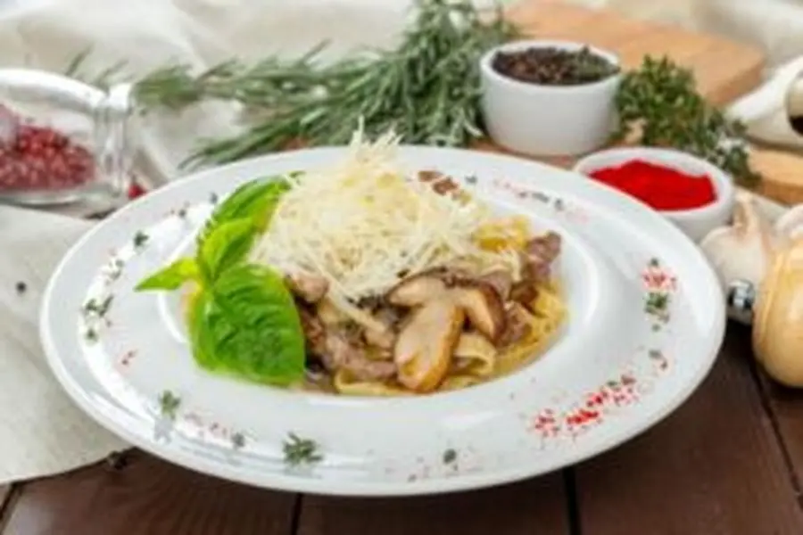 Przepis na Tagliatelle z polędwiczkami. Czyli Jak ugotować i jak przygotować Tagliatelle z polędwiczkami.