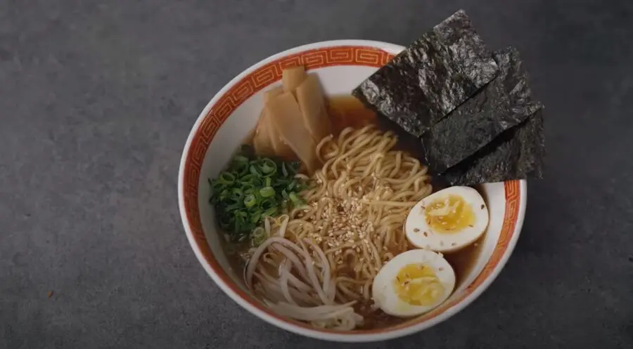 Przepis na Instant Ramen - "Zupka chińska". Czyli Jak ugotować i jak przygotować Instant Ramen - "Zupka chińska".