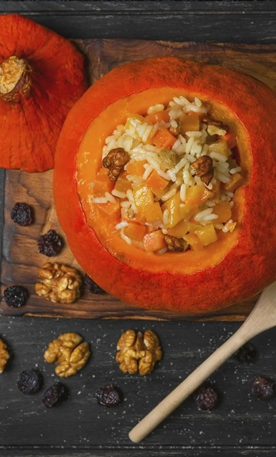 Przepis na Jesienne risotto zapiekane w dyni. Czyli Jak ugotować i jak przygotować Jesienne risotto zapiekane w dyni.