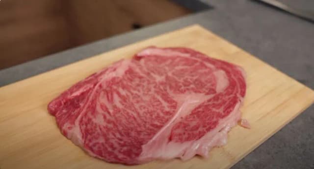 Przepis na Stek z wołowiny WAGYU A5