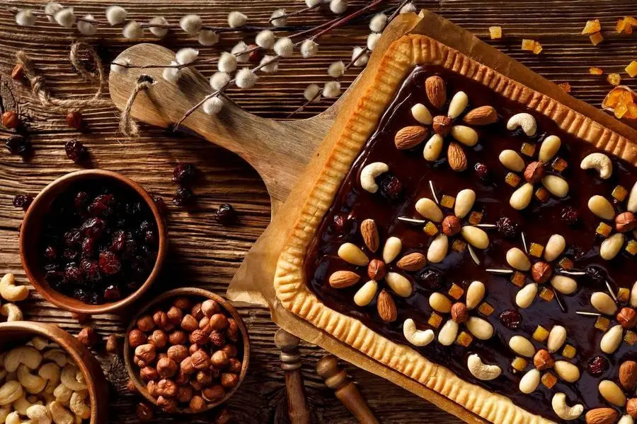 Przepis na Ciasto na mazurek krok po kroku. Czyli Jak ugotować i jak przygotować Ciasto na mazurek krok po kroku.
