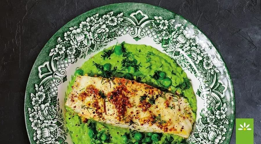 Przepis na Pieczony dorsz na miętowym puree z groszku. Czyli Jak ugotować i jak przygotować Pieczony dorsz na miętowym puree z groszku.