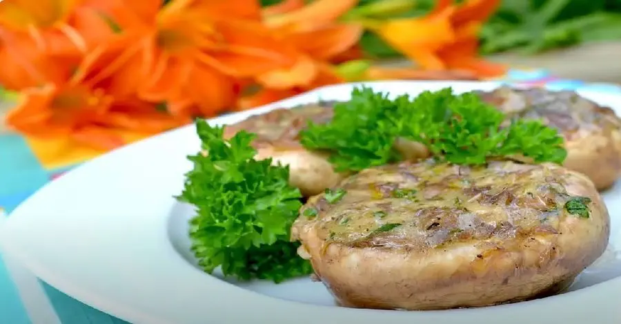 Przepis na Nadziewane pieczarki z grilla. Czyli Jak ugotować i jak przygotować Nadziewane pieczarki z grilla.