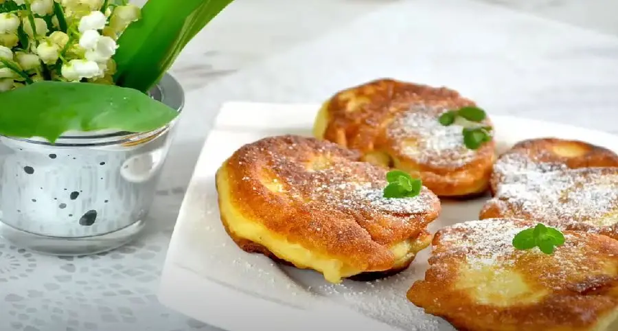 Przepis na Racuchy drożdżowe z bananami. Czyli Jak ugotować i jak przygotować Racuchy drożdżowe z bananami.