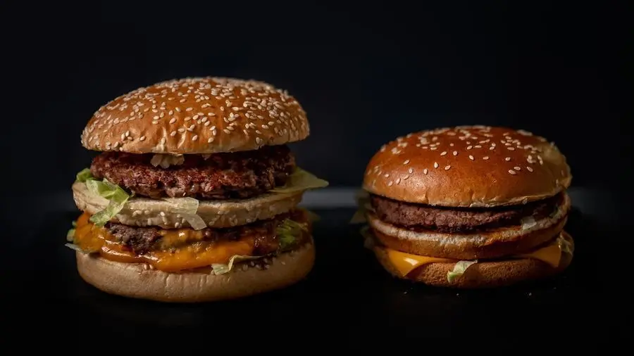Przepis na Domowy Big Mac. Czyli Jak ugotować i jak przygotować Domowy Big Mac.