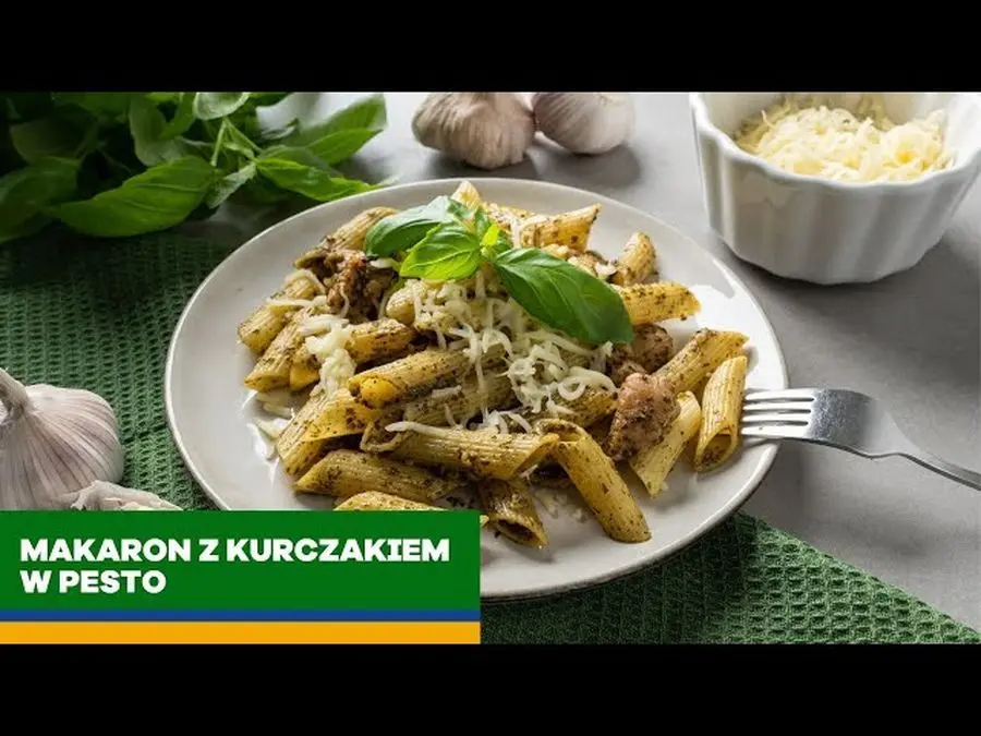 Przepis na Makaron z kurczakiem w pesto. Czyli Jak ugotować i jak przygotować Makaron z kurczakiem w pesto.