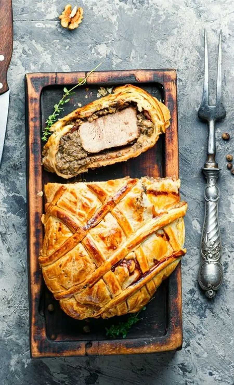 Przepis na Polędwiczka wieprzowa à la Wellington. Czyli Jak ugotować i jak przygotować Polędwiczka wieprzowa à la Wellington.